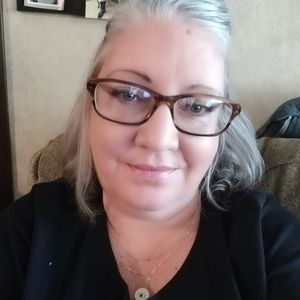 Meet your Posher, Pam